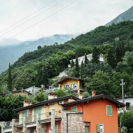 Panoramica 1 Daire Malcesine
